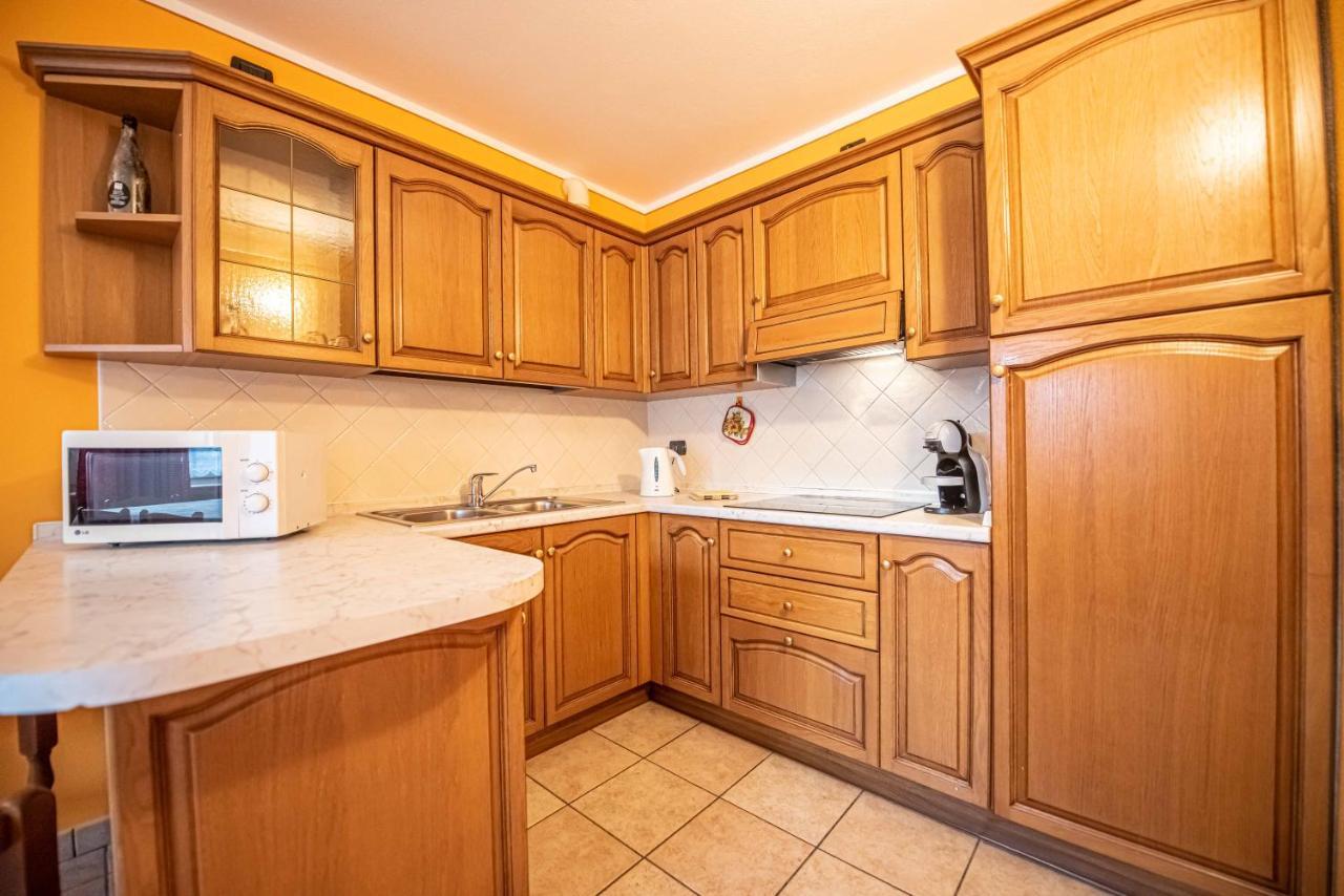 Family House Amalia MyholidayΛιβίνιο Εξωτερικό φωτογραφία